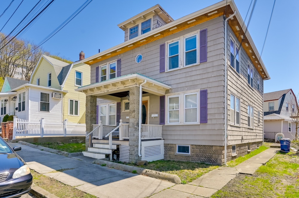Boston Area Vacation Rental 3 Mi to Airport! view 3