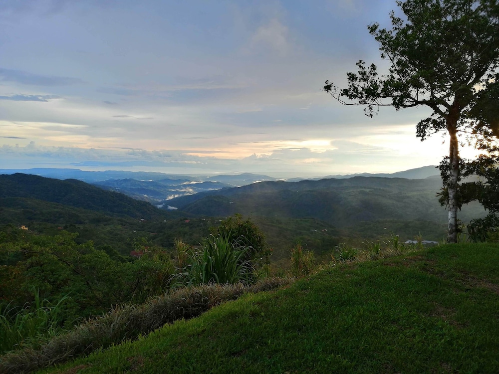 Vista Valverde Pacific View Rentals