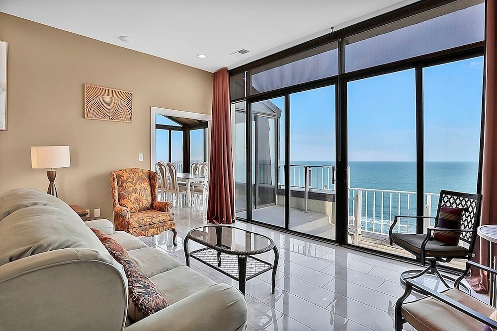 Sands Beach Club Ph1114 4 Bedroom Condo