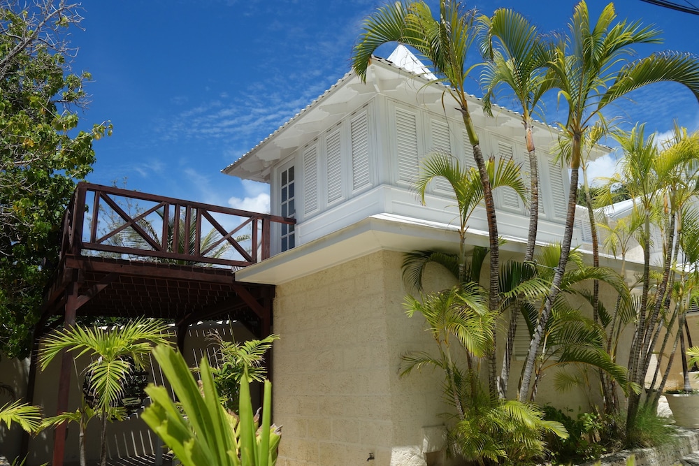 Inchcape Seaside Villas