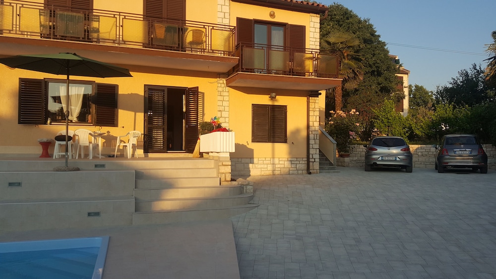 Pablo accommodation