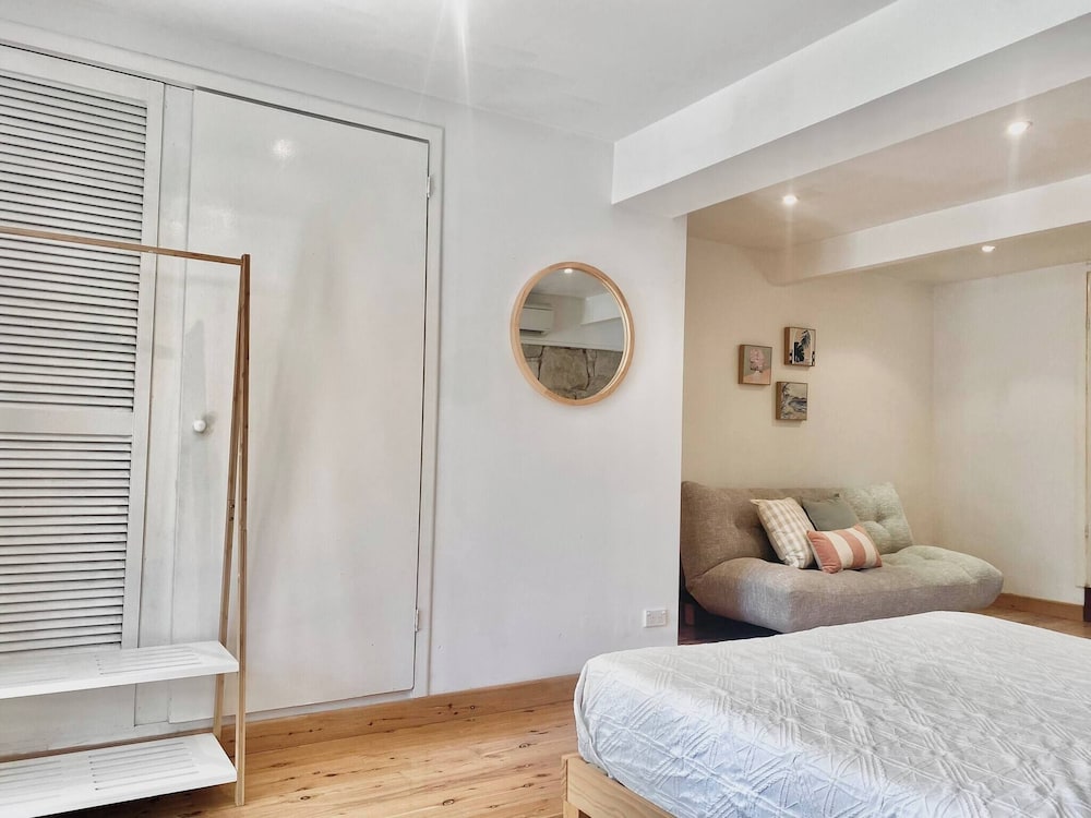 Prime Location Unit AC And Parking