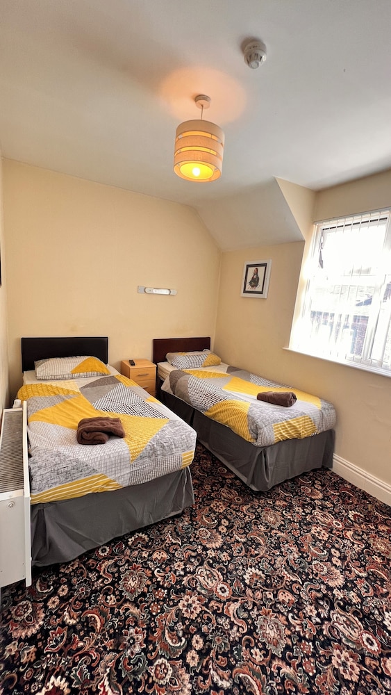 Castle Lodge Guest House