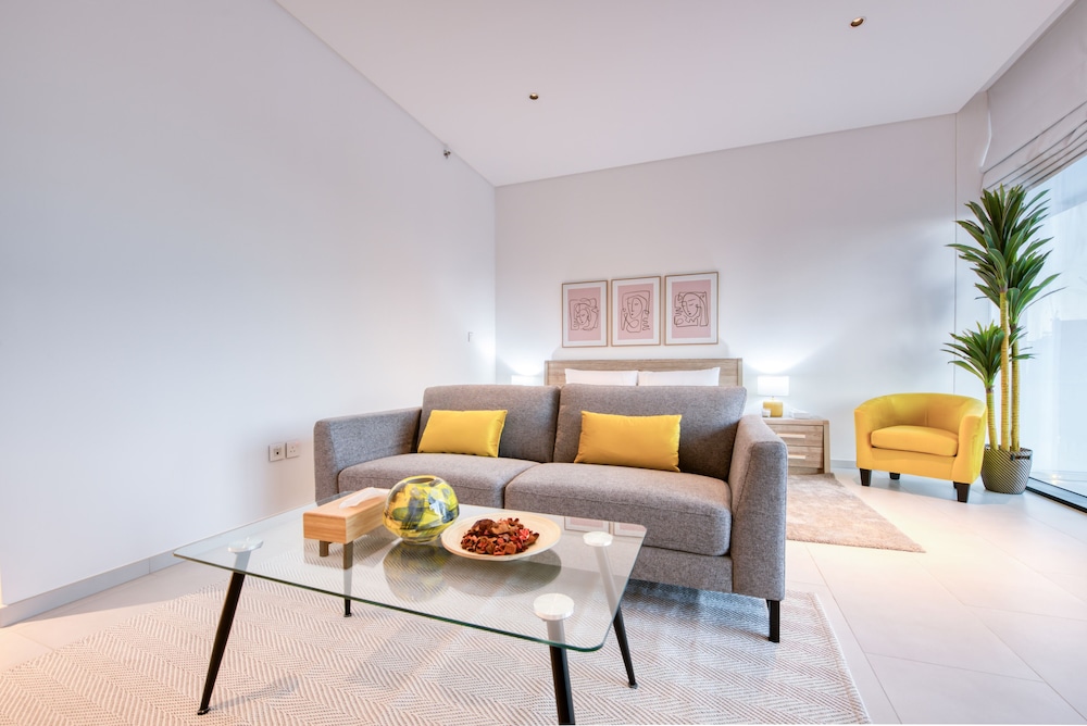 Maison Privee Marquise Square
