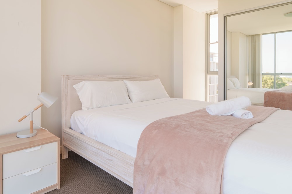 Kozyguru | Hillsdale | 3 Bedroom Apt