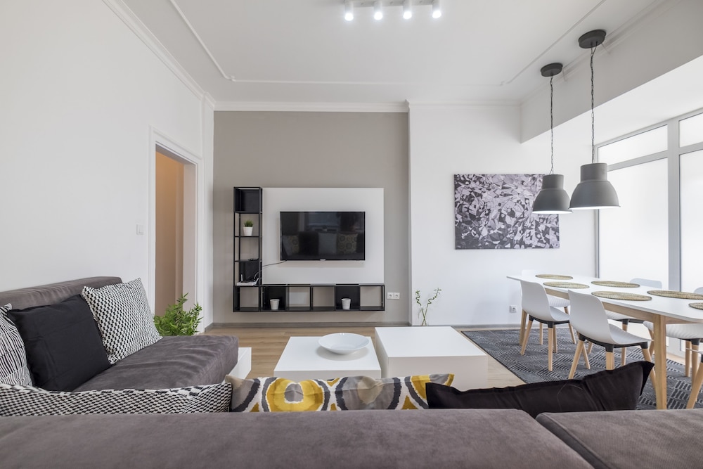 Stylish 2 BR Home in Center of Sofia