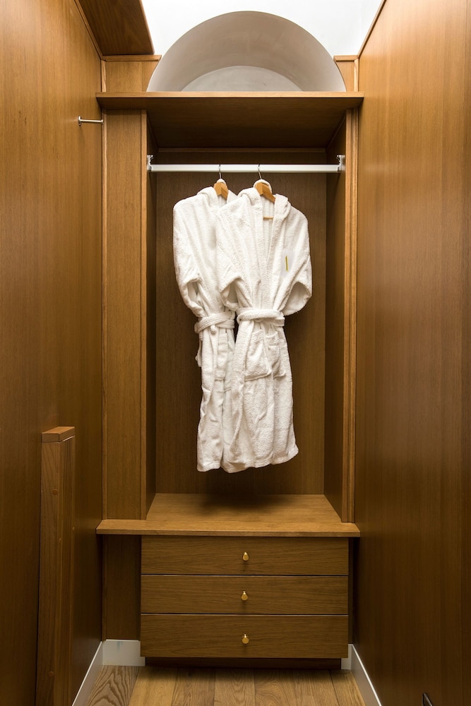 Alta Luxury Apartments - Spagna Apartment