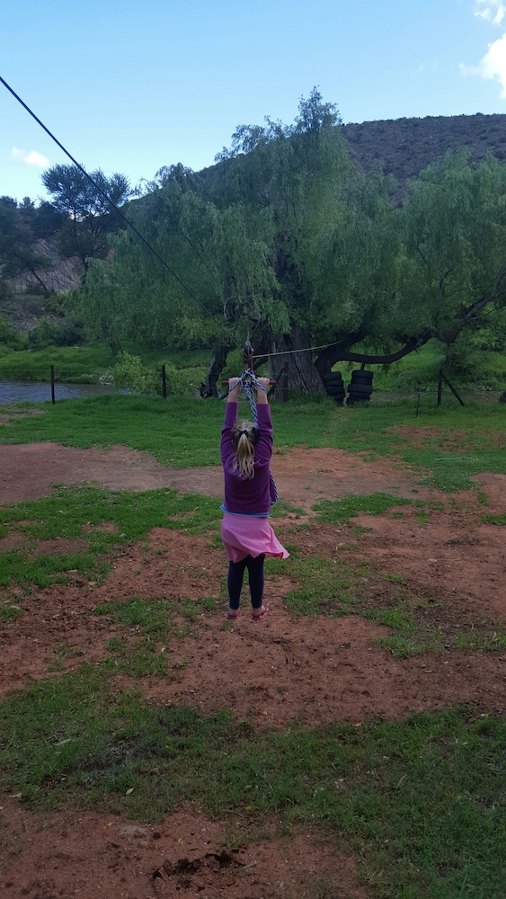 Old Mill Lodge, Working Ostrich Farm & Restaurant, Oudtshoorn