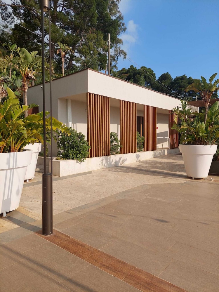 Hotel Belvedere Resort 4 stelle - Image 1