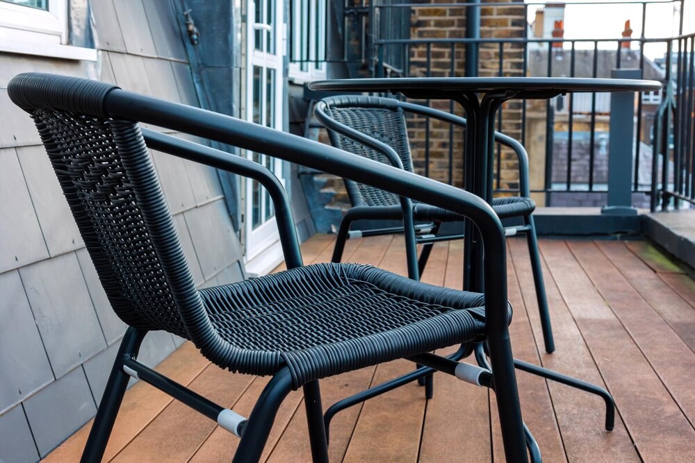 Stylish Three-bed Flat in Marylebone