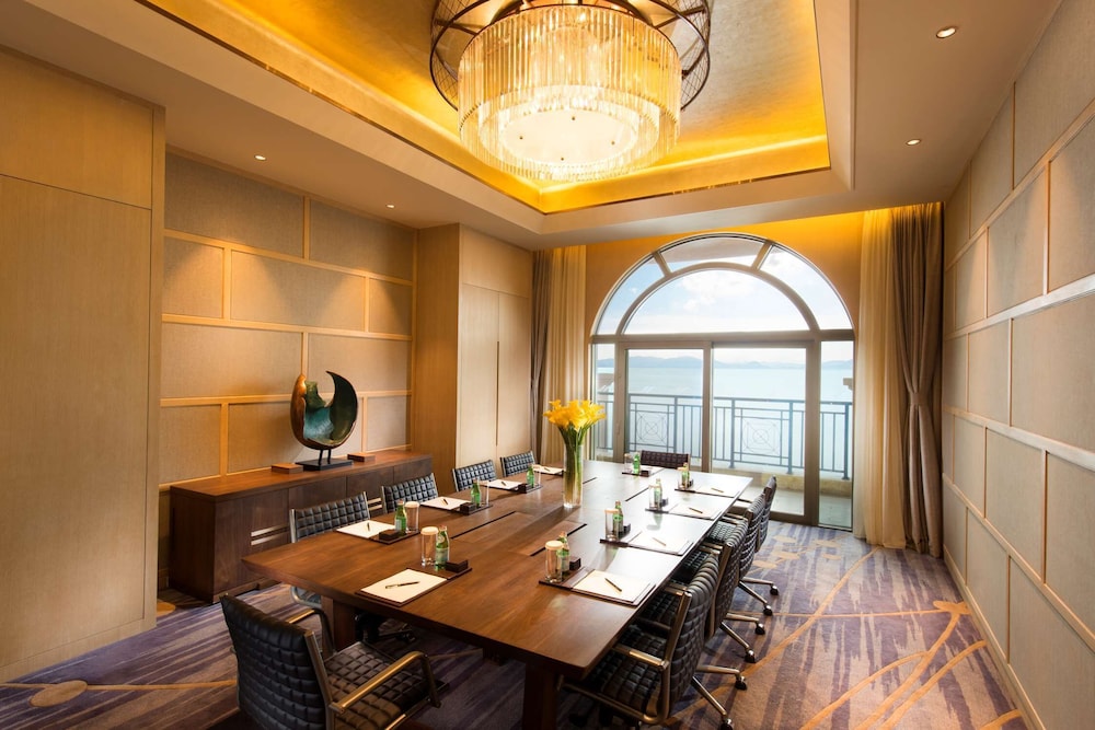 Hilton Yuxi Fuxian Lake