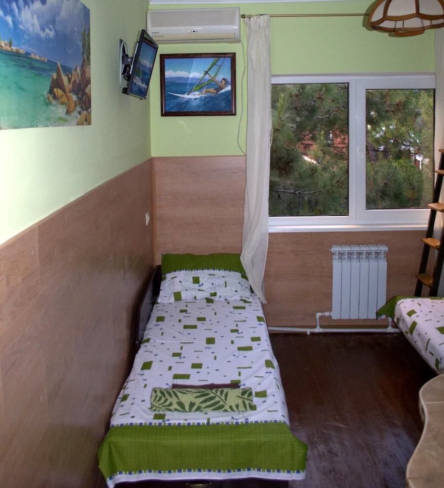Bamboo Guest House
