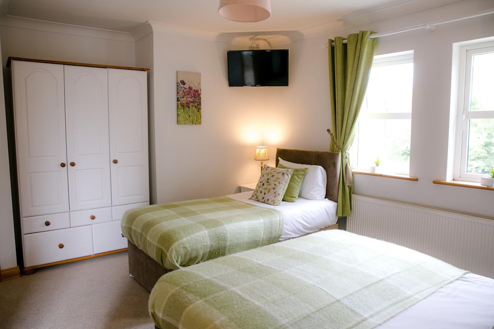 Farmleigh Guesthouse Donegal Town view 3