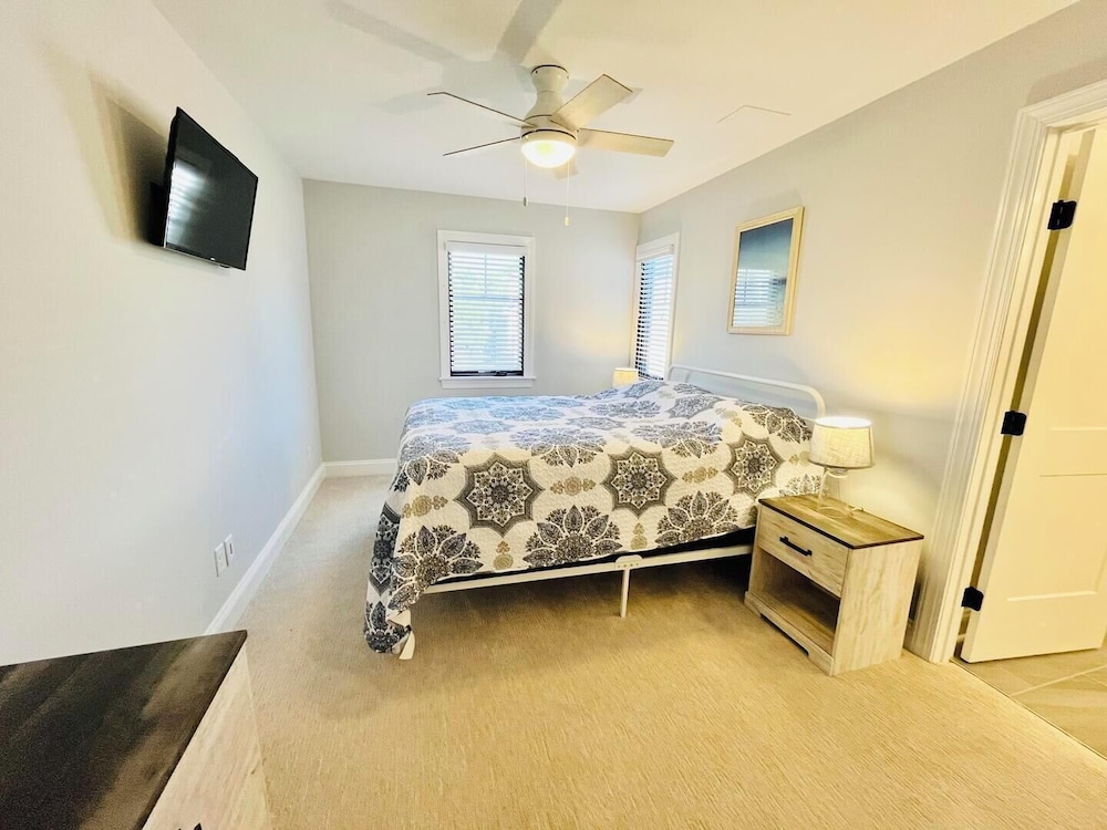 SEA Side Drive 8