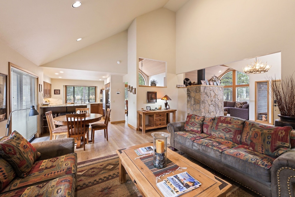 Summit View 5 4 Bedroom Home