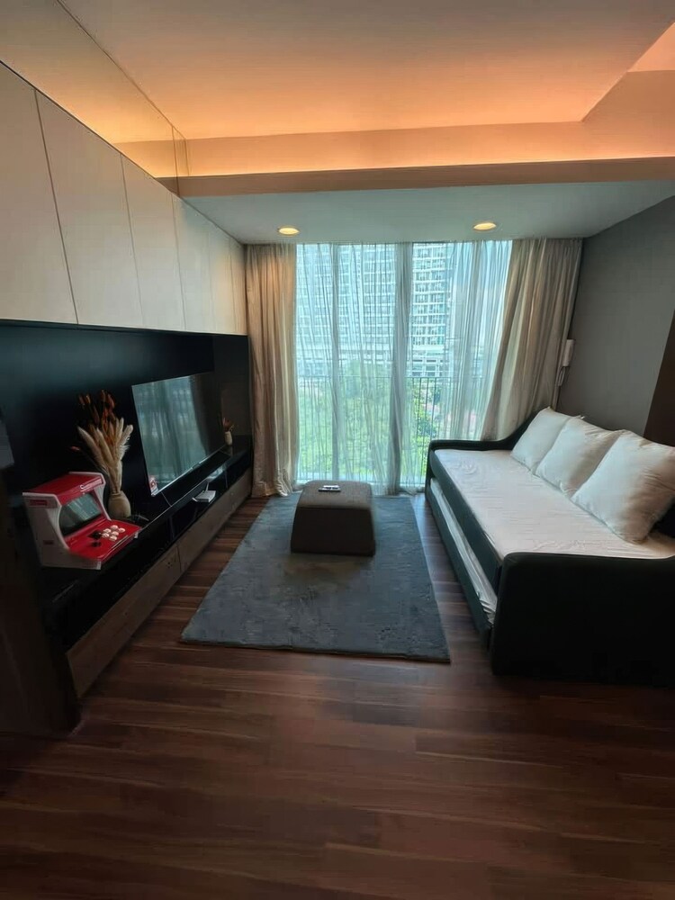 VERVE Suites KL South Apartments & Condo