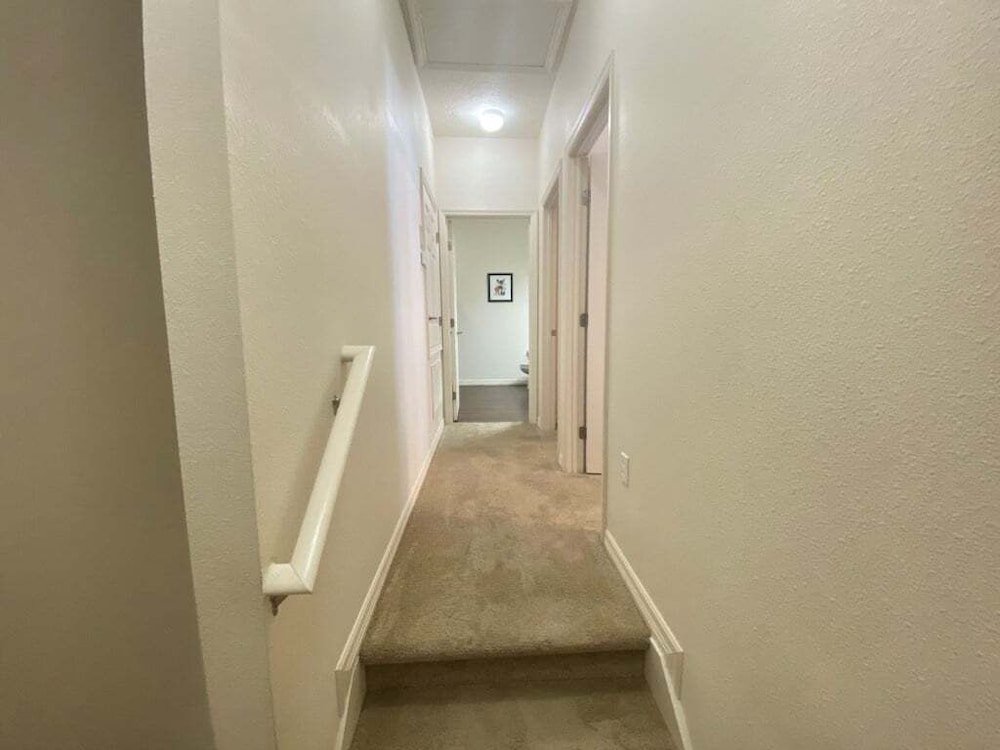 Family Retreat 3 Miles To Disney & Attractions 3 Bedroom Townhouse