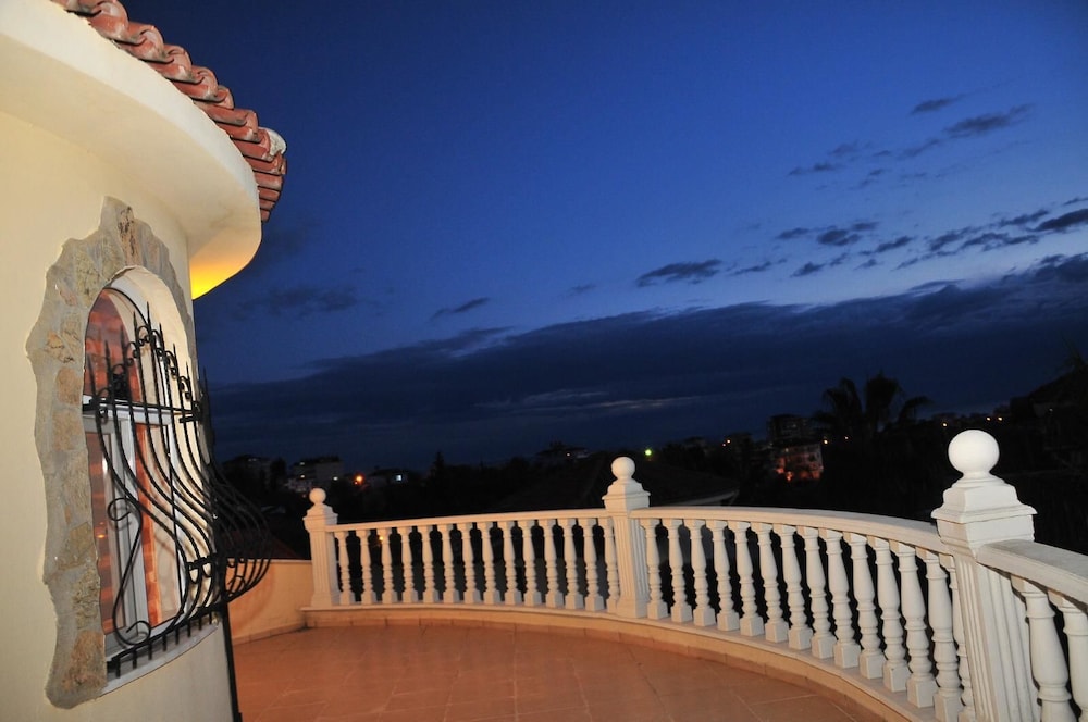 Mustakil Villa view 5