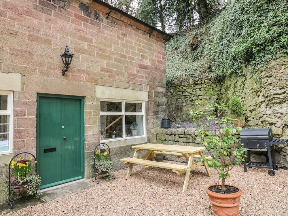 Matlock Vacations - The Carriage House - Property Image 1
