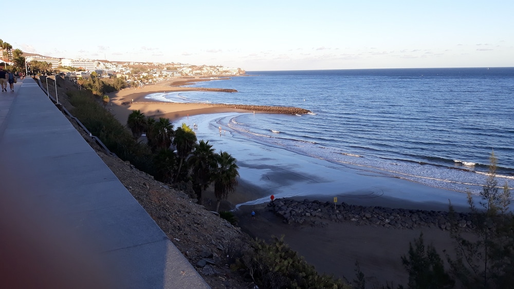 Penthouse in Playa del Ingles With Lovely View