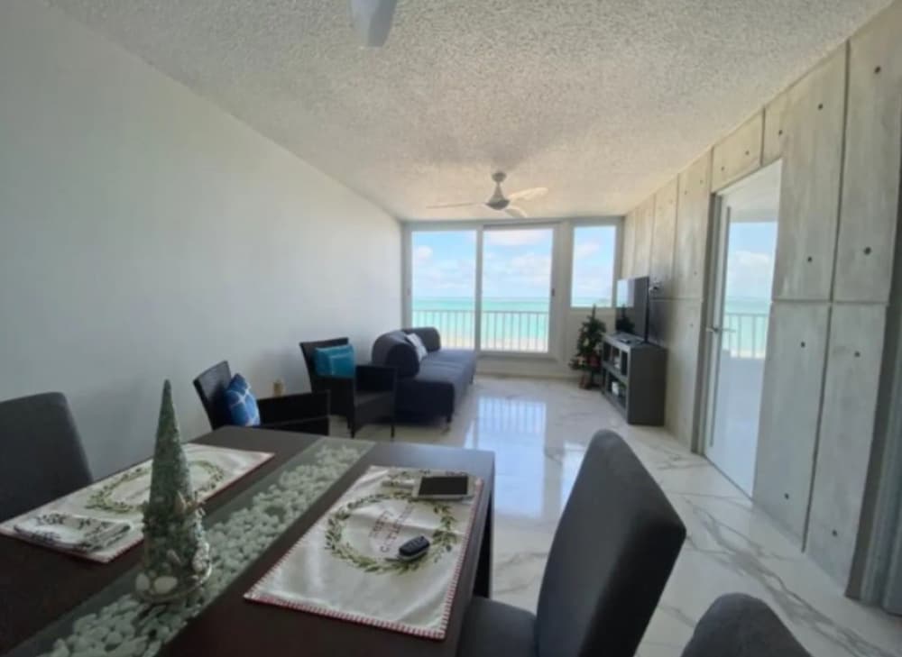 Apartamento Vista al Mar en Isla Verde view 3
