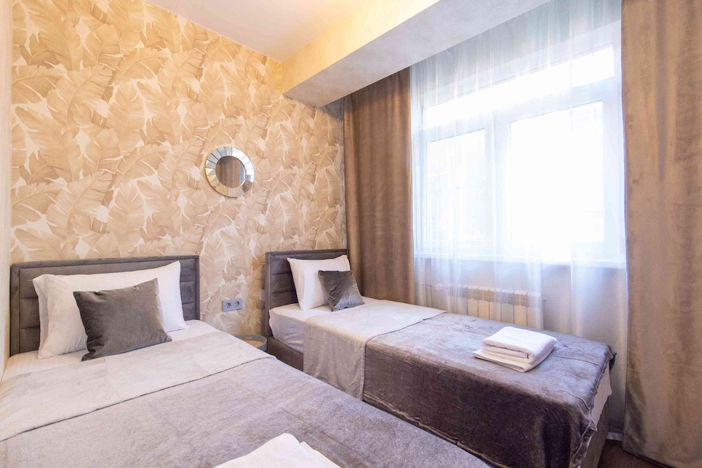 More Apartments na Estonskoy 37 k2 64 2 view 5