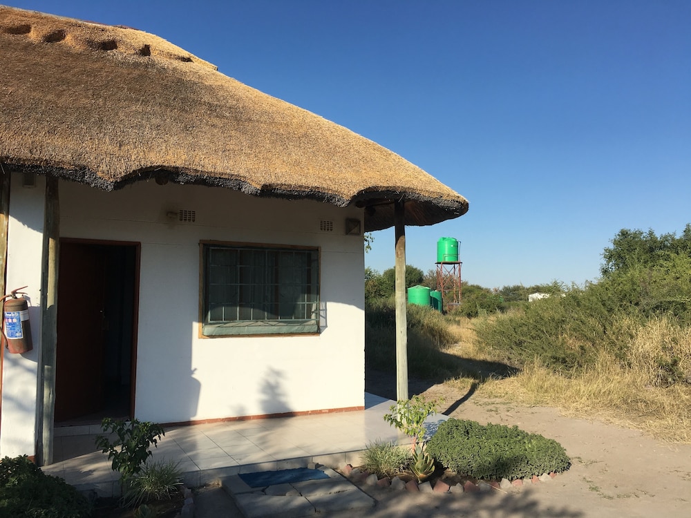 Rakops River Lodge