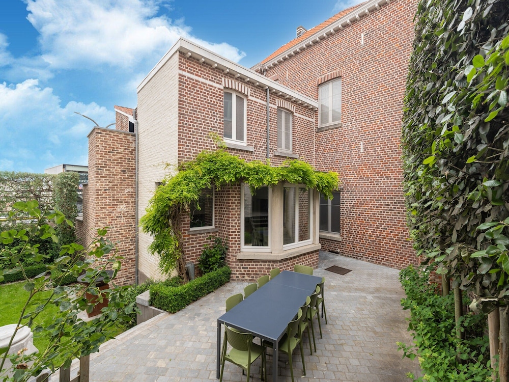 Scenic Villa in Borgloon With Garden
