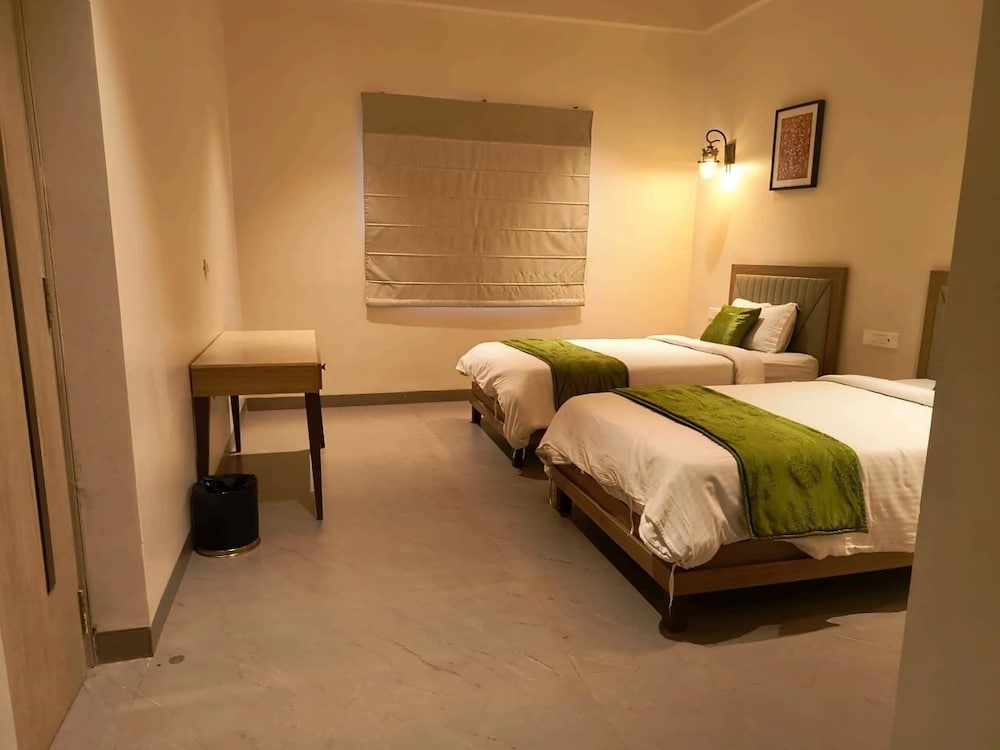 Matsya Amazon Resorts