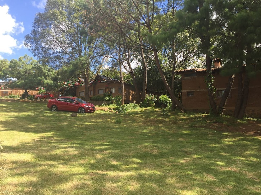 Cabañas Los Adobes