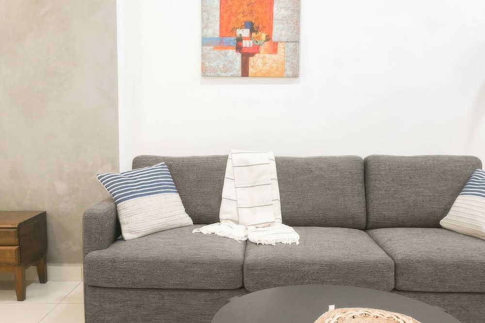 Luxstay Atria Sofo Suites Apartments