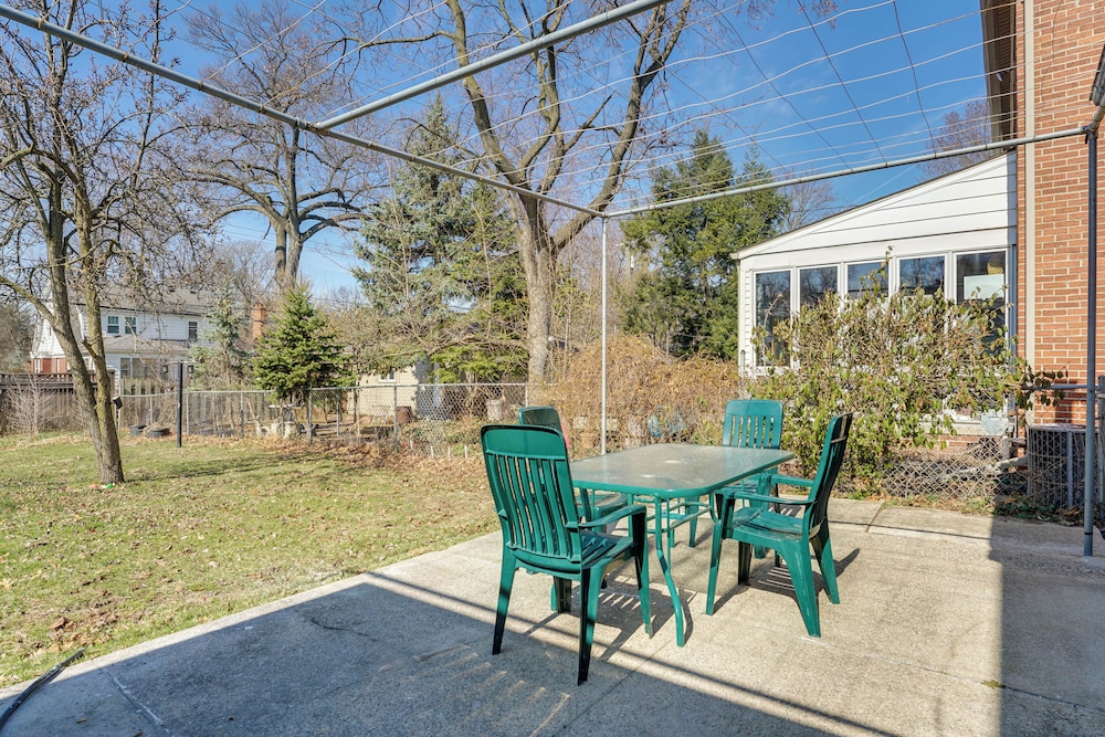 Walk to Detroit Zoo: Home w/ Sunroom & Patio!