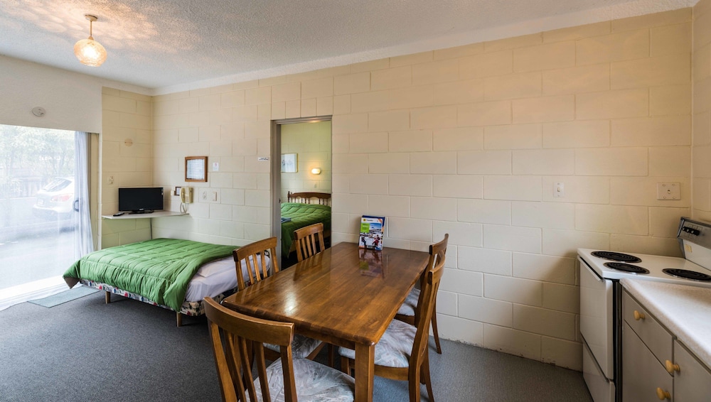 Claudelands Motel