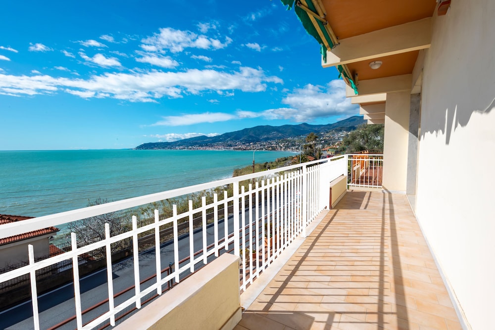 Mare di Liguria Apartment