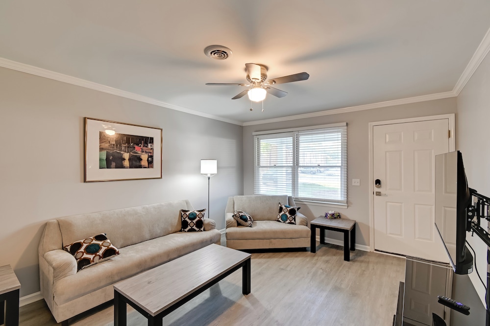 Hike & Explore: Cheraw Apt 7 Mi to Lake Juniper!