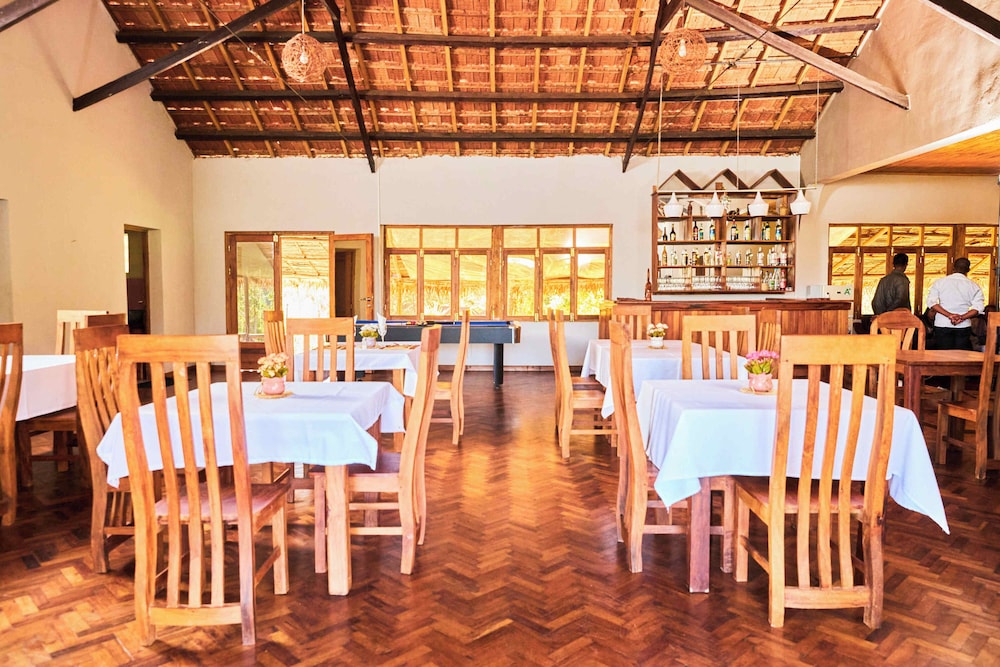 Andasibe Sifaka Lodge