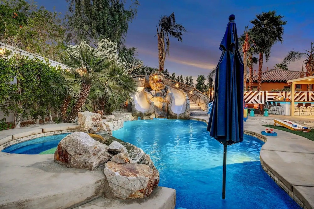 Wonderscape Lionslide Freespa Gamerm Luxury Tsla