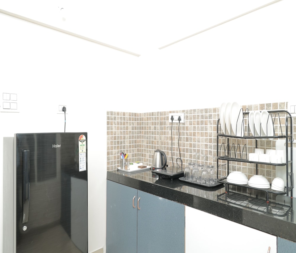 Copper 11 Service Apartments -SB Road, Shivaji Nagar, Pune