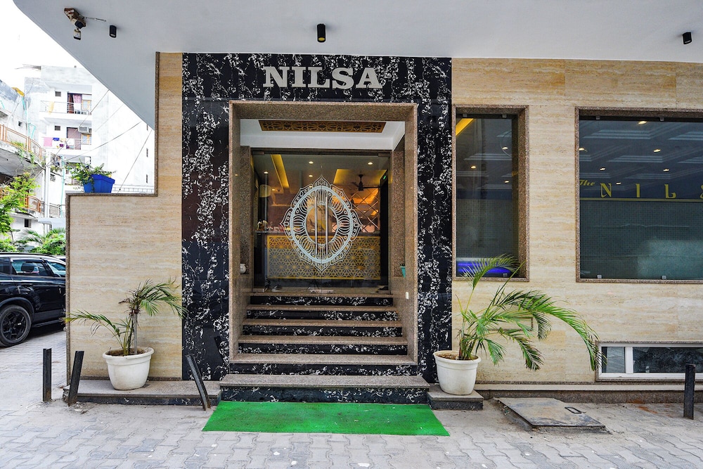 Fabhotel The Nilsa