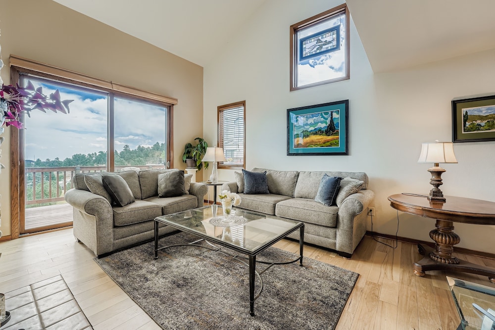 Chimney Creek 2 Bedroom Condo