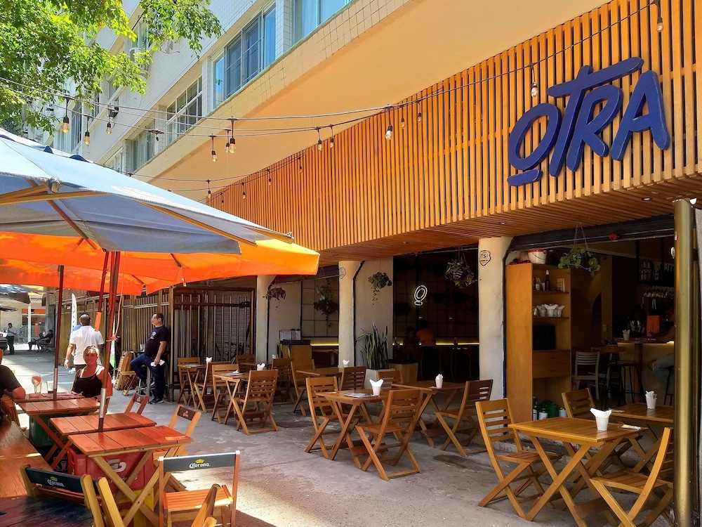 Plaza Copacabana - Conforto e Praia.