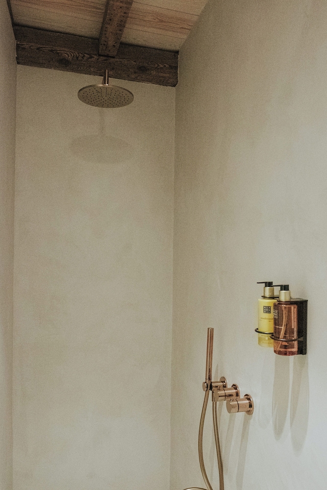 The Burgundy - Boutique B&B