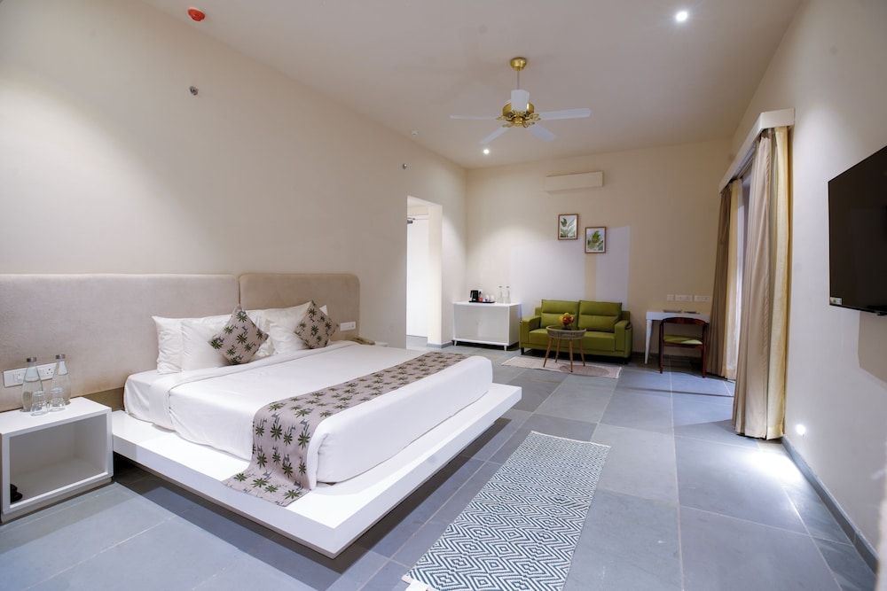 Nanda Hill Resorts