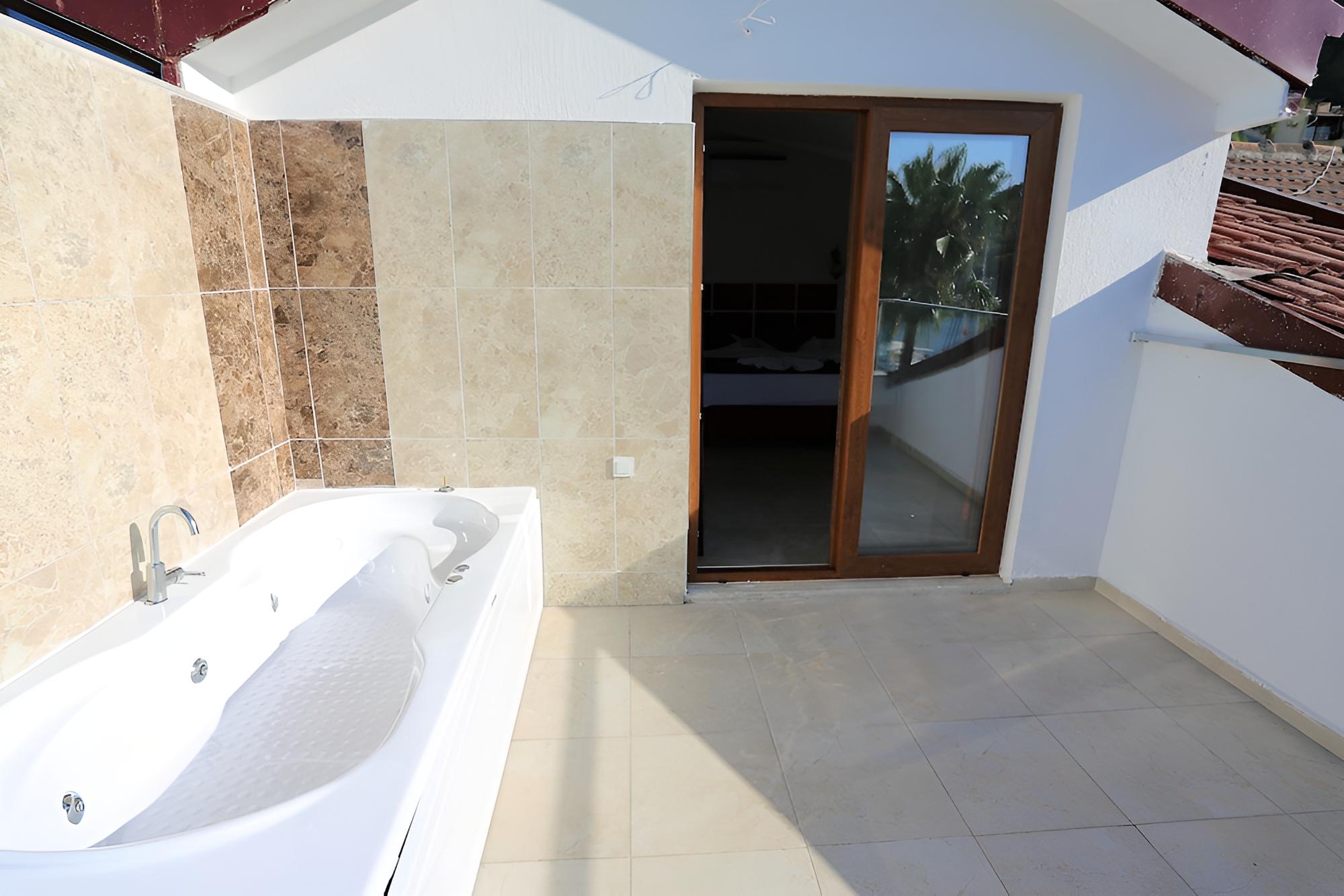 Q&S Cennet Life Hotel