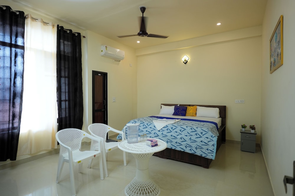 G SQUARE Rooms