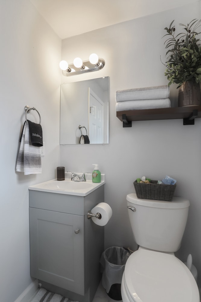 Martinsburg Vacations - The Knolls - Property Image 36