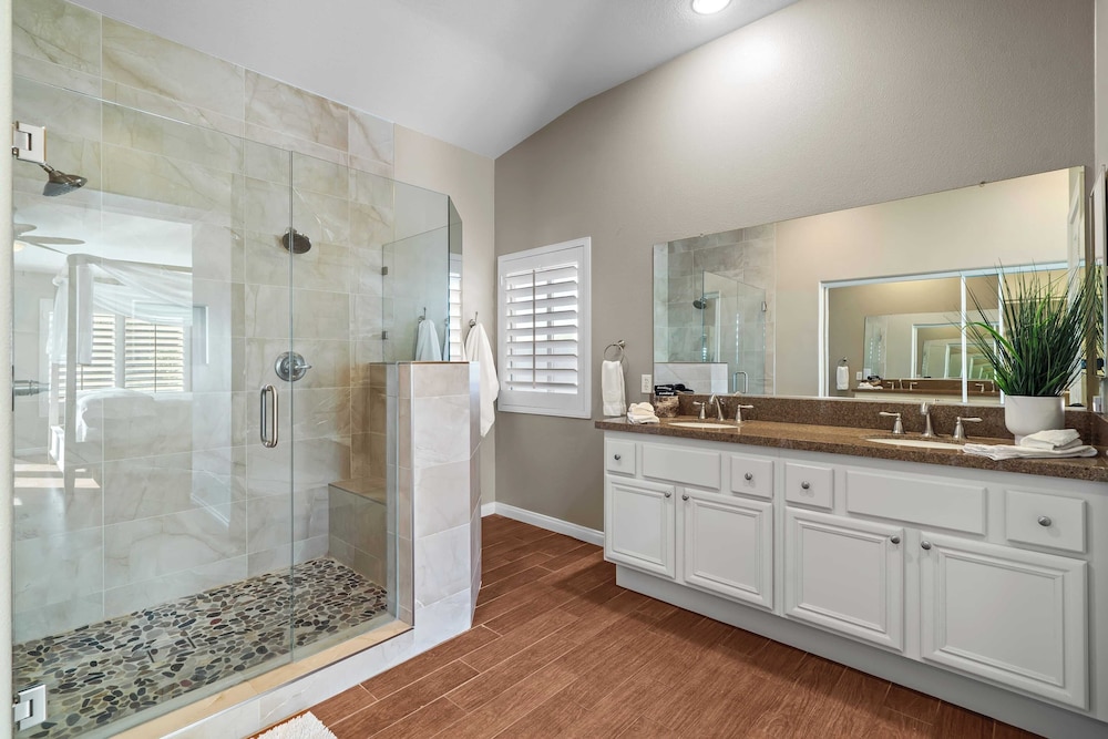 La Quinta Desert Haven Luxe Stay w/ Private Pool, Hot Tub, Pool Table