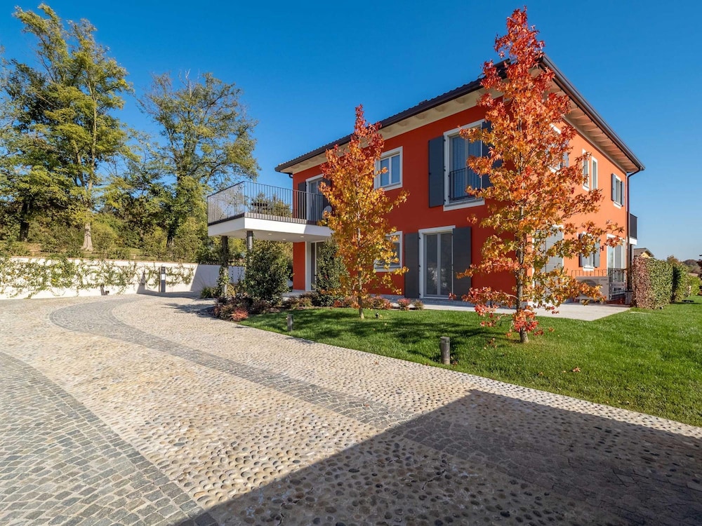 Luxury Golf Villa in Bogogno
