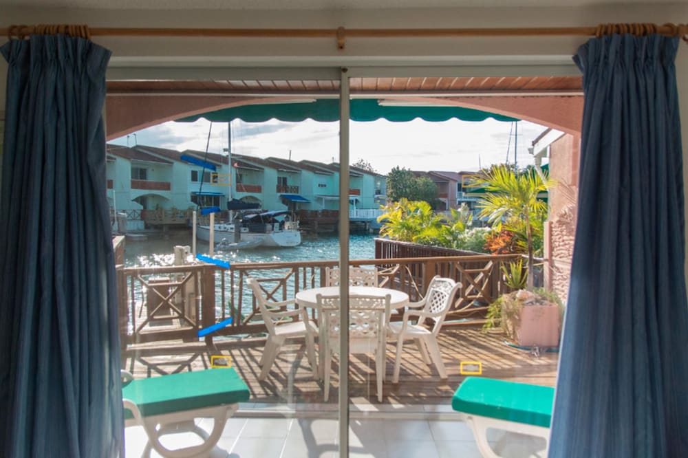 HBK Villa Rentals at Jolly Harbour