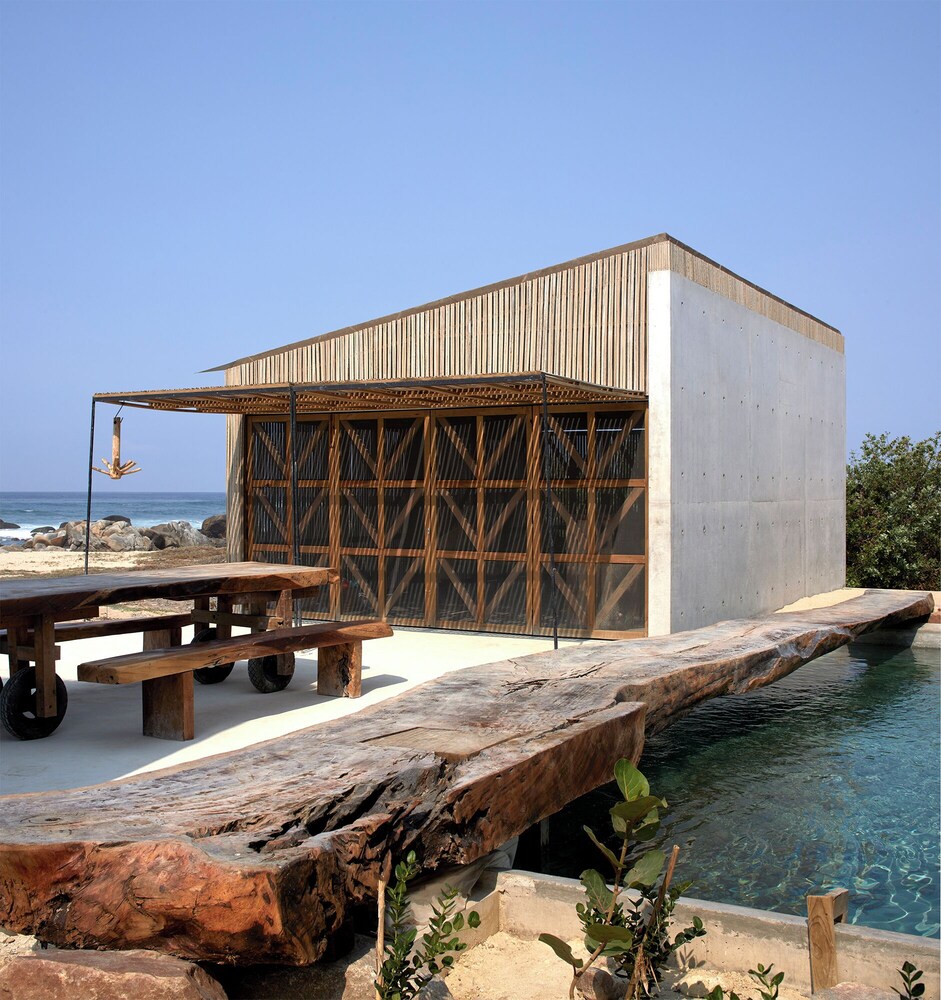 Casa Naila Beach front El Puertecito